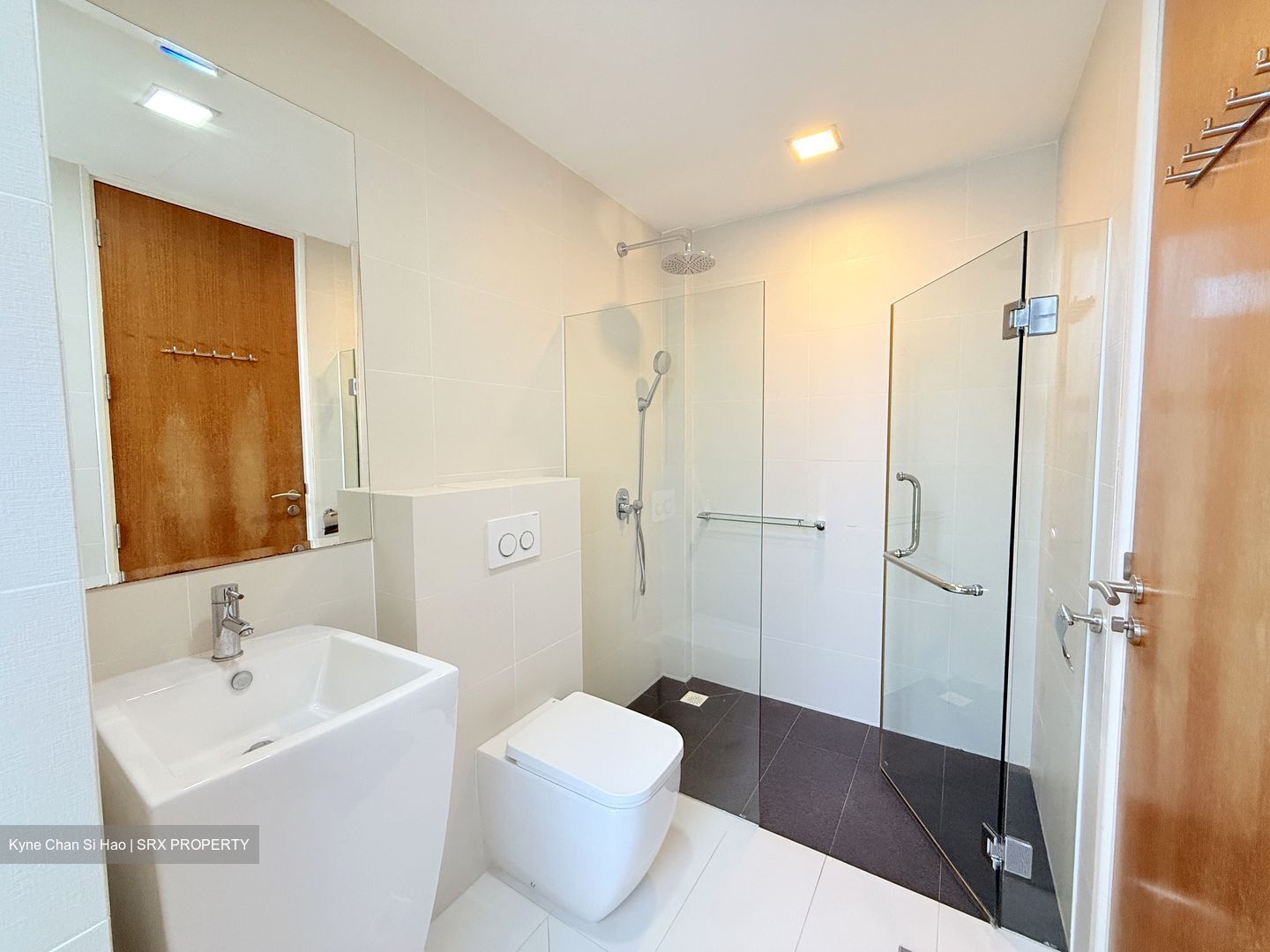 Grove Drive (D10), Terrace #601642441